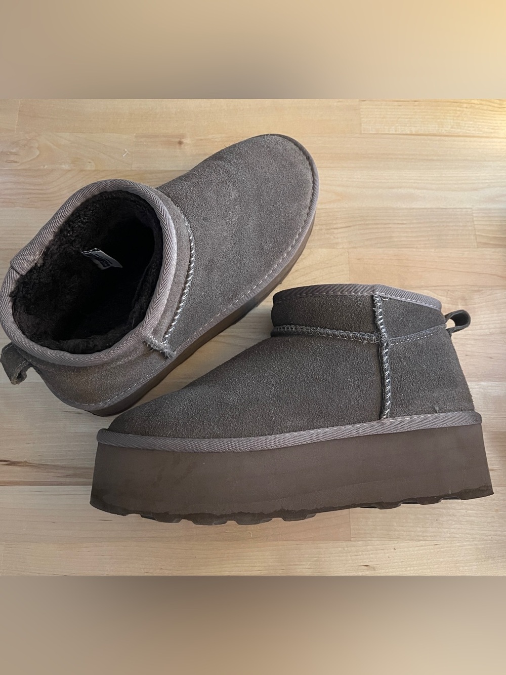 Genuine suede platform ankle boot